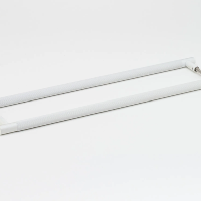 linear-door-handle-lo-co-interiors-641827-relf97b4763.jpg